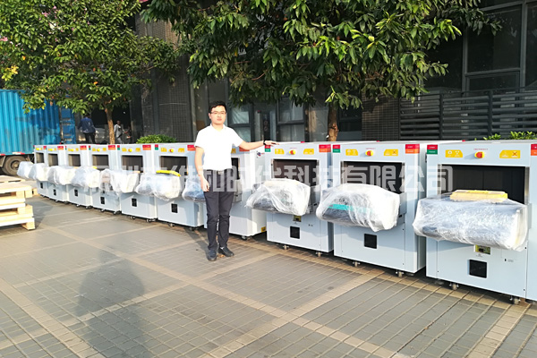 維和時代安檢門廠家為深圳蛇口港及印度客戶提供金屬探測門及13臺X光機(jī)[圖]